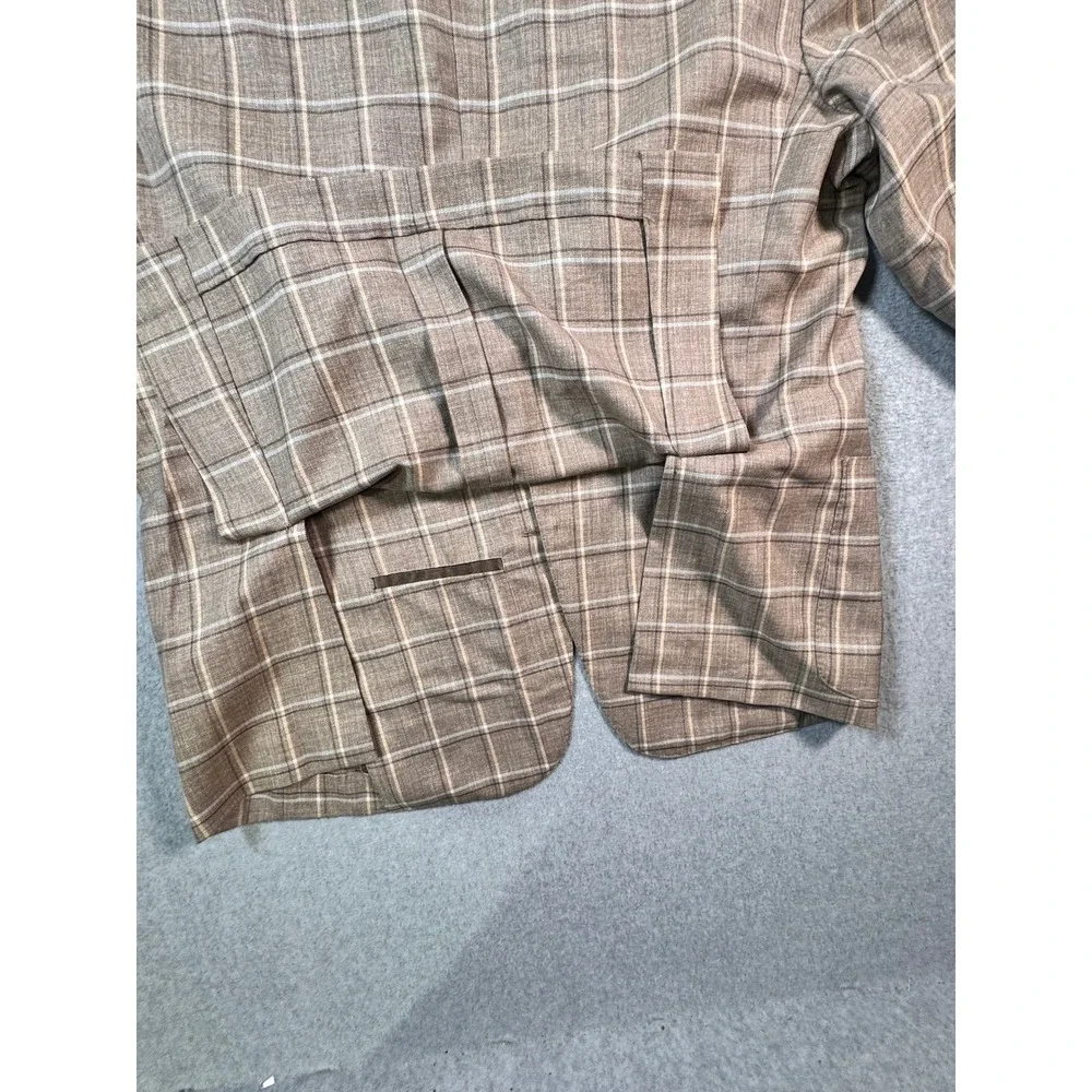 Vintage Made in USA Plaid Sport Coat Brown Tan Windowpane Blazer Men 2 Button
